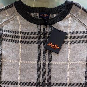 Good Man Brand Gray and Black Crewneck Sweater